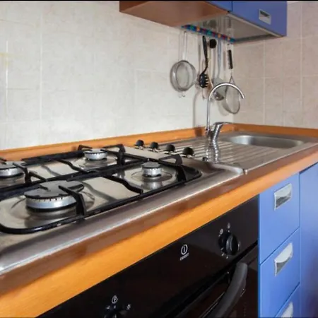 Minbywalk: Port-side With Quick Bus Access Apartment Olbia